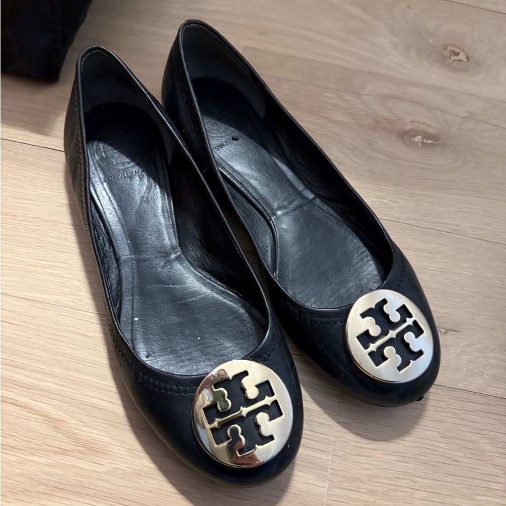 Tory Burch Black Ballet Flats with Gold Logo - Reva Sandal Size 9